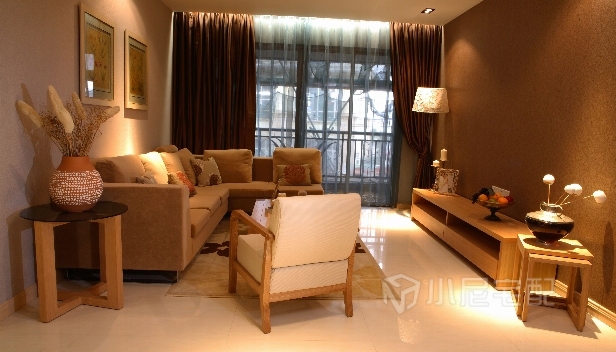 114㎡/三室兩廳一衛(wèi)/現(xiàn)代